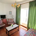 Апартаменти Apartamentosolpraia - Belohorizonte *