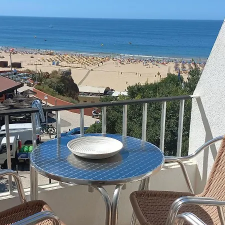 Апартаменти Apartamentosolpraia - Belohorizonte Портіман